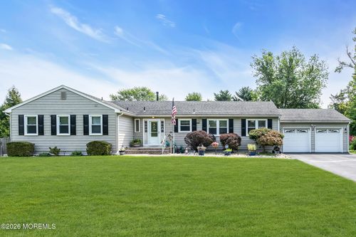 2 Coldspring Rd, Freehold, NJ, 07728-3007 | Card Image