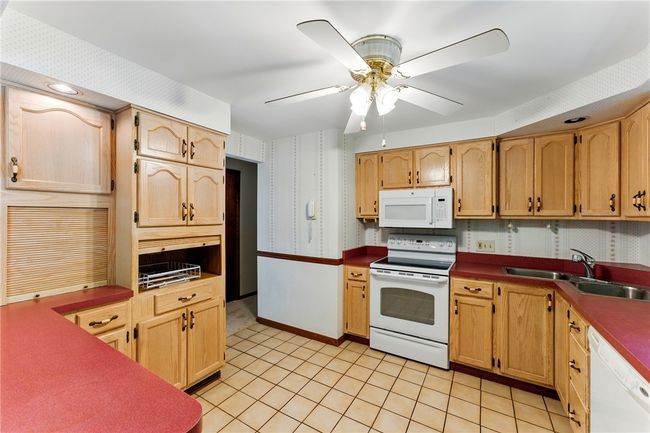 6429 Union Ave, House other with 3 bedrooms, 2 bathrooms and 2 parking in Union Twp - WSH PA | Image 20