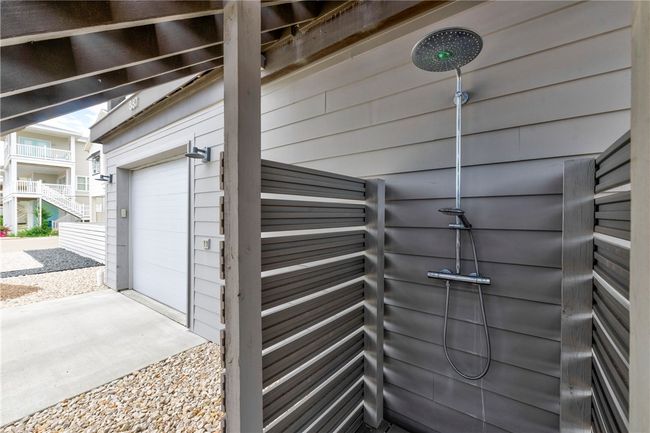 Outdoor shower. | Image 35