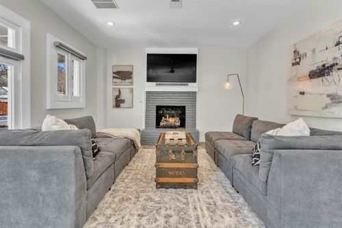 185 Alexander St, Memphis, TN, 38111-4507 | Card Image