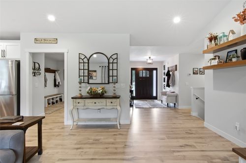 11140 40th Avenue, Chippewa Falls, WI, 54729 | Card Image