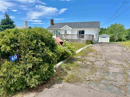 69 Kings Road, Port Hastings, NS, B9A1N9 | Card Image