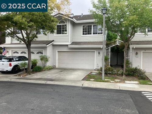 321 W. Meadows Lane, Danville, CA, 94506 | Card Image