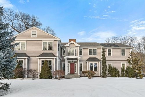 45 Bacon St, Winchester, MA, 01890-2601 | Card Image