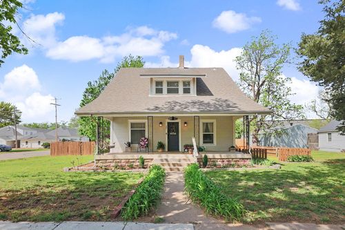 151 S Lee St, Clearwater, KS, 67026-7810 | Card Image