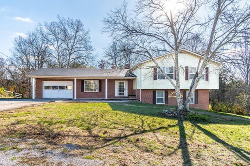 1433 Gravel Lick Branch Rd, Waco, KY, 40385-9026 | Card Image