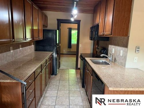 32-8941 Miami Street, Omaha, NE, 68134 | Card Image