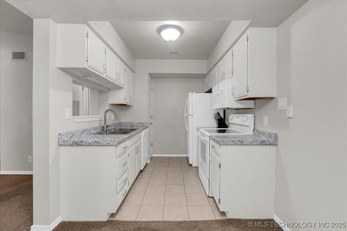 23g-6516 Memorial Dr, Tulsa, OK, 74133-3897 | Card Image