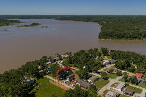 11751 Ne 885 Pvt Rd, Deepwater, MO, 64740-8230 | Card Image