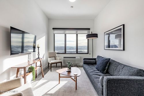 1329-2303 W Deer Hollow Rd, Park City, UT, 84060-5171 | Card Image