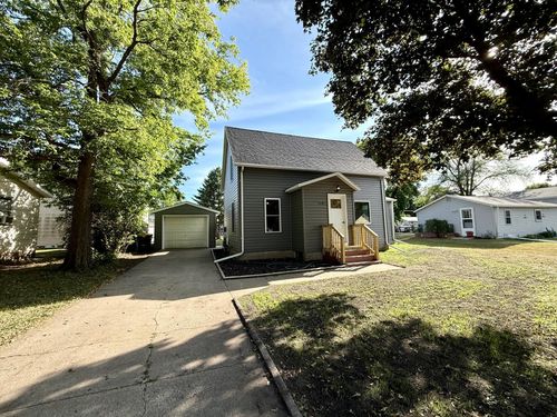 510 E Plum St, Redwood Falls, MN, 56283-1155 | Card Image