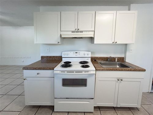 apt-9a-3049 Nw 9th Ave, Wilton Manors, FL, 33311-1700 | Card Image