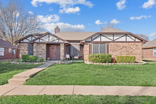 2813 Andrea Ln, Garland, TX, 75040-8792 | Card Image