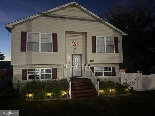 3930 Benson Ave, BALTIMORE, MD, 21227-1405 | Card Image