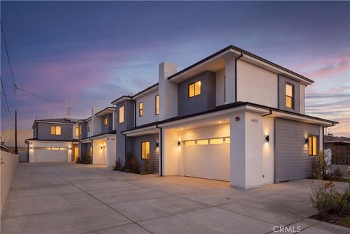 14810 Eastwood Ave, Lawndale, CA, 90260-1721 | Card Image