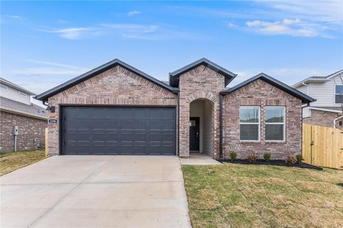 138 S Maroon Ave, Fayetteville, AR, 72704-7224 | Card Image