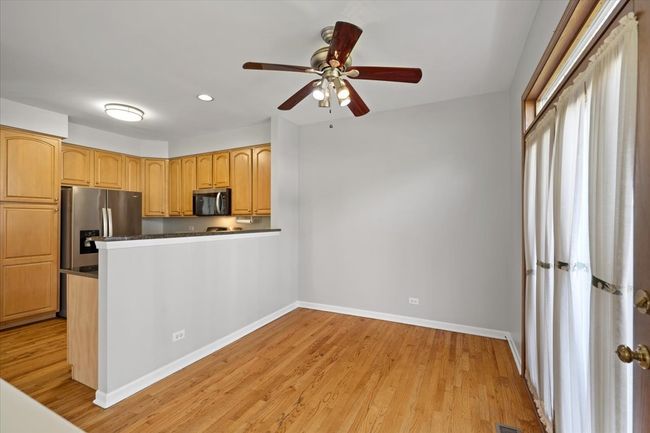 1503 Longbranch Ct, Townhouse with 2 bedrooms, 3 bathrooms and 2 parking in Naperville IL | Image 20