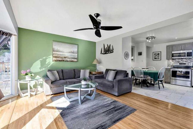 356 84 Ave Se, House other with 3 bedrooms, 2 bathrooms and 6 parking in Calgary AB | Image 5