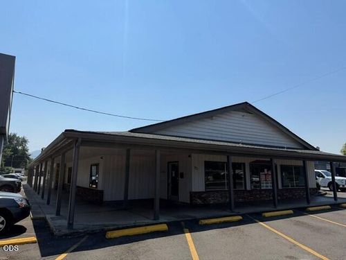 101-771 W Stewart Ave, Medford, OR, 97501-4279 | Card Image