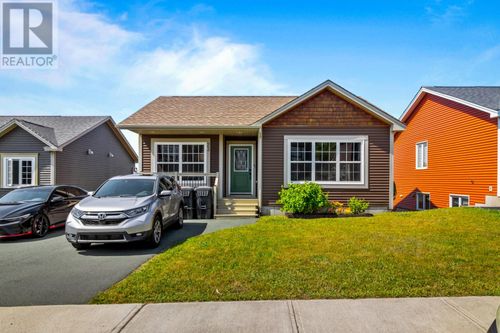 23 Fred W Brown Dr, Paradise, NL, A1L0V9 | Card Image