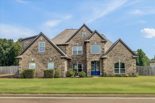 76 E Cherrybark Dr, Atoka, TN, 38004-5252 | Card Image