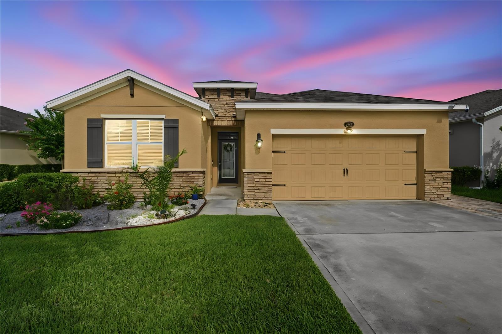 Residential in DELAND 2