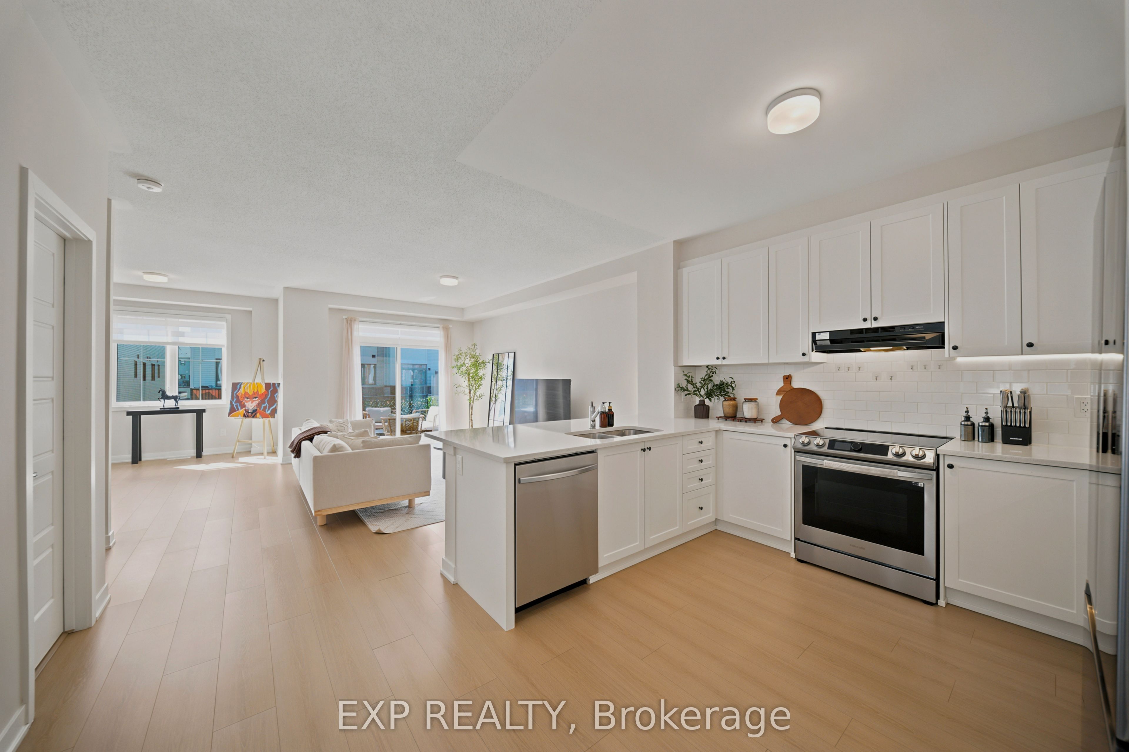 Residential in Barrhaven 3