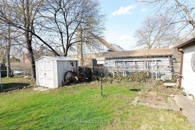 7 Sophia St, House other with 3 bedrooms, 2 bathrooms and 4 parking in Brampton ON | Image 41