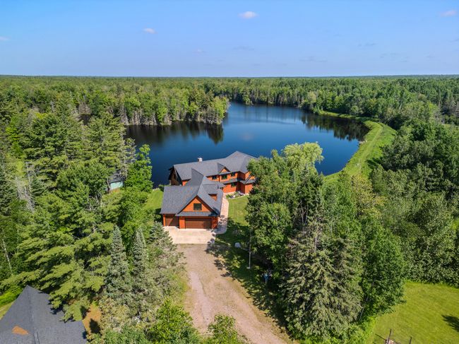 1072 W M 80, House other with 3 bedrooms, 4 bathrooms and null parking in Sault Sainte Marie MI | Image 47