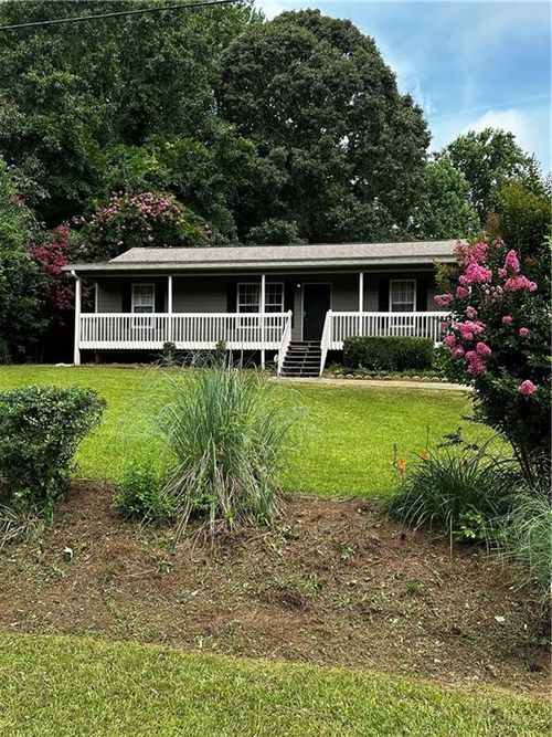 136 Marshall Fuller Rd, Dallas, GA, 30157-6133 | Card Image