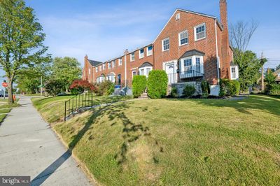 8308 Loch Raven Boulevard, Townhouse with 3 bedrooms, 2 bathrooms and null parking in TOWSON MD | Image 2