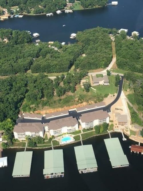 1b-116 Port Royale Dr, Sunrise Beach, MO, 65079-5686 | Card Image