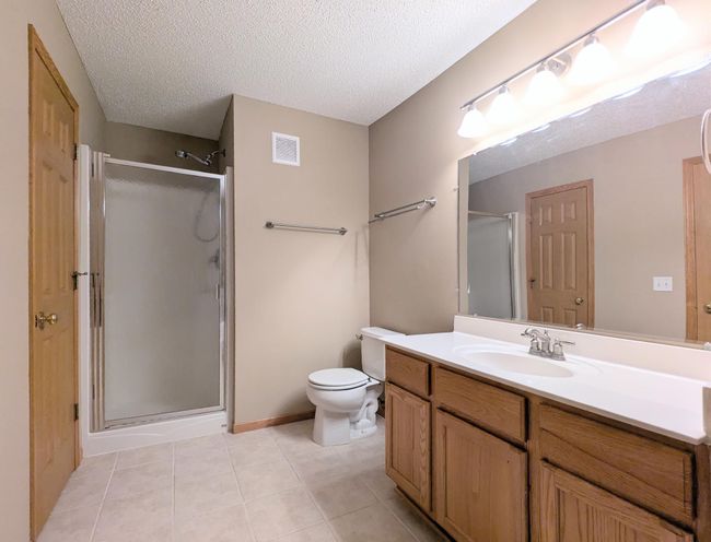 6835 Pine Crest Trl S, Townhouse with 2 bedrooms, 2 bathrooms and null parking in Cottage Grove MN | Image 15