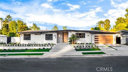  Paseo Nuevo Drive, Tarzana, CA, 91356 | Card Image