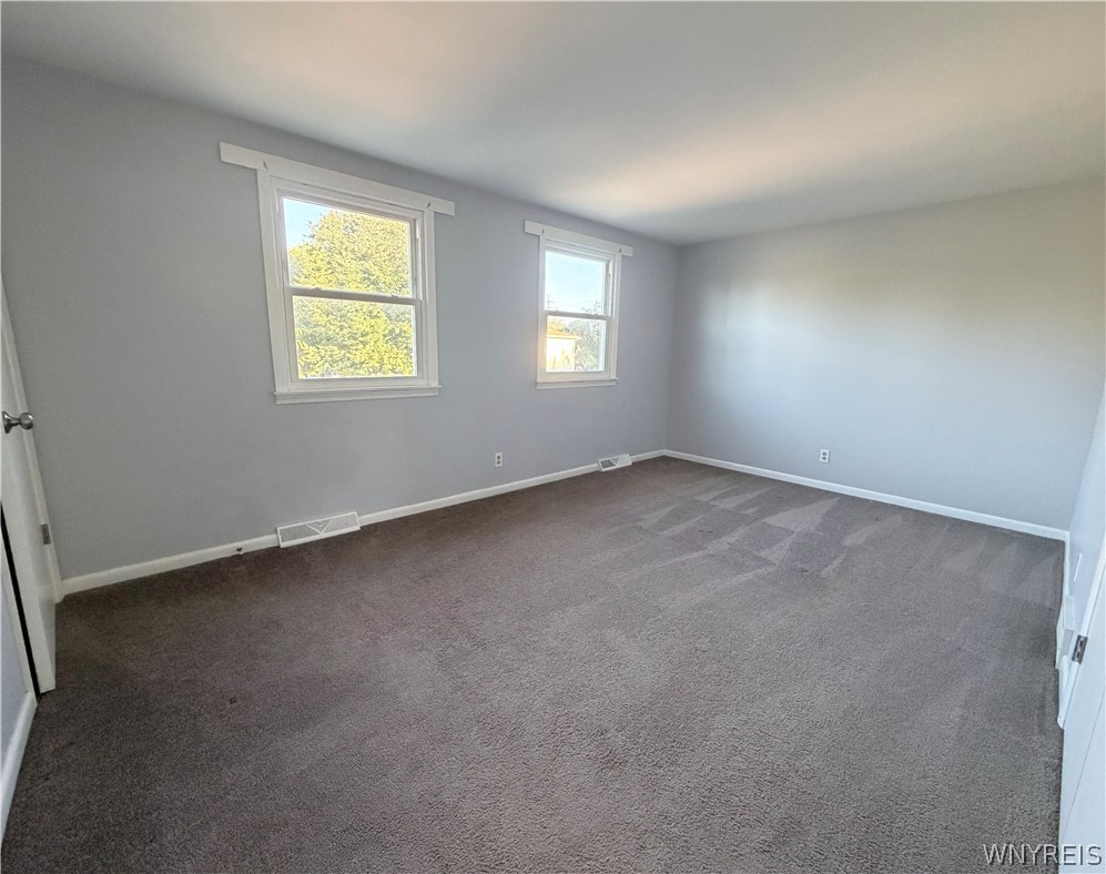 Residential Lease in Lancaster 5