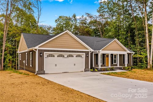 742 Whites Farm Rd, Statesville, NC, 28625-1572 | Card Image