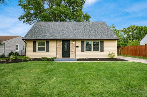 324 Sturbridge Rd, Columbus, OH, 43228-1250 | Card Image