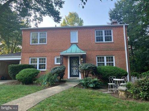 1212 26th St S, ARLINGTON, VA, 22202-2202 | Card Image