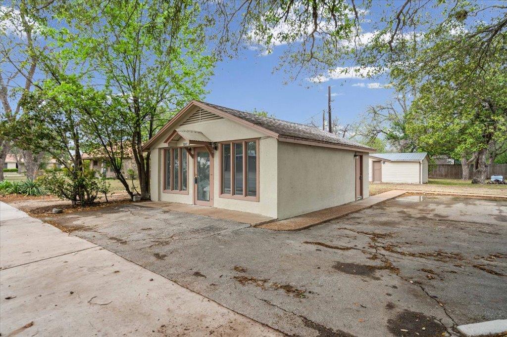 Residential in Smithville 2