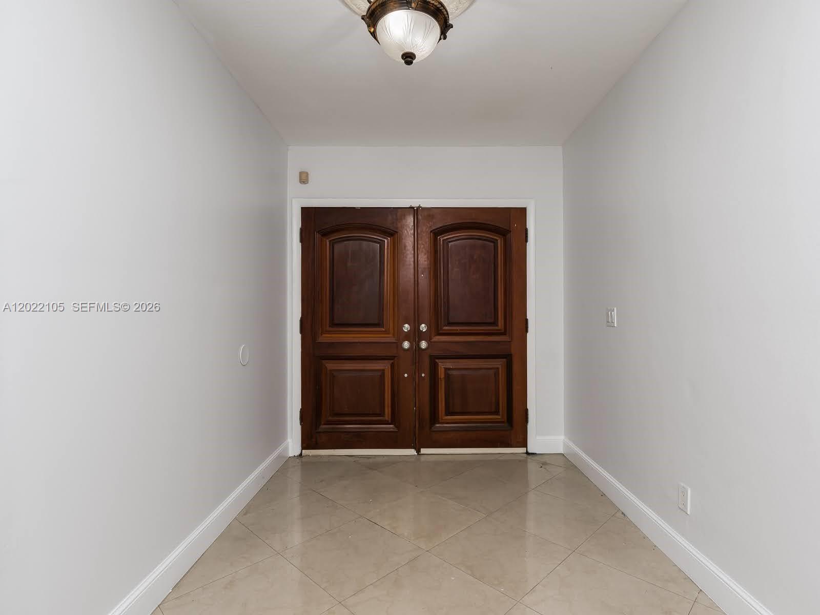 Residential in North Miami Beach 3