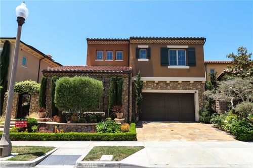 7 Zephyr, Irvine, CA, 92602-0841 | Card Image