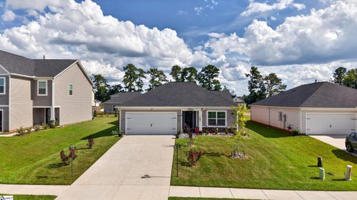131 Southern Magnolia Ln, Laurens, SC, 29360-9809 | Card Image