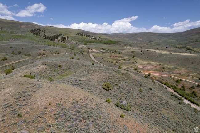 View of mountain background with rural landscape | Image 11