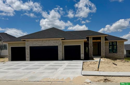 5532 N 213th Street, Elkhorn, NE, 68022 | Card Image