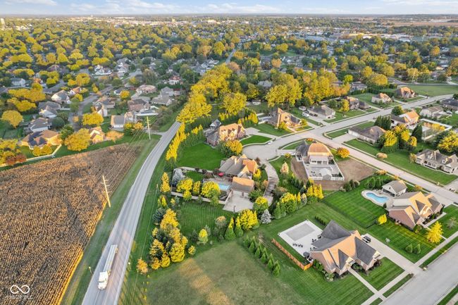 1675 Devonshire Dr, House other with 5 bedrooms, 5 bathrooms and null parking in Seymour IN | Image 11