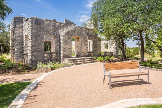 566 Sage Thrasher Cir, House other with 4 bedrooms, 3 bathrooms and 2 parking in Dripping Springs TX | Image 18