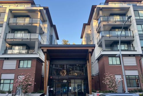 416-3528 146a St, Surrey, BC, V4P0H4 | Card Image