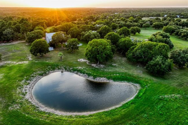 1585 Round Top Rd, Home with 6 bedrooms, 7 bathrooms and null parking in Round Top TX | Image 29