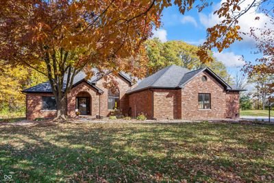 6778 W Rockwood Lane, House other with 3 bedrooms, 2 bathrooms and null parking in New Palestine IN | Image 1