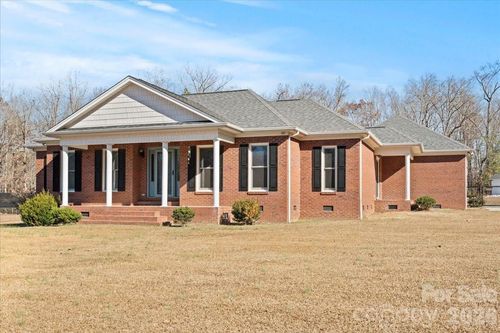 1935 Oakland Church Rd, Chesterfield, SC, 29709-5224 | Card Image